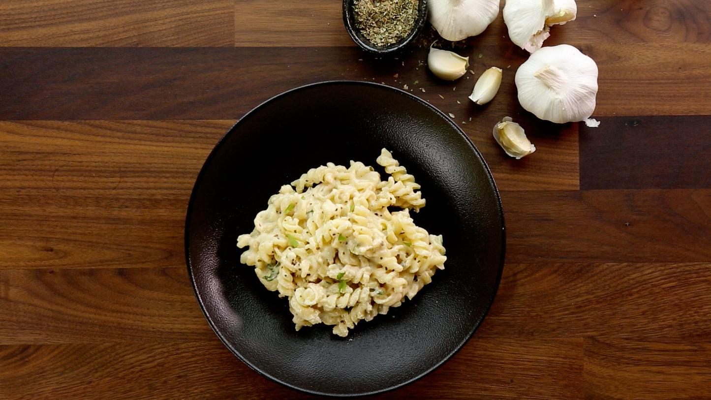 Creamy Garlic Fusilli Pasta