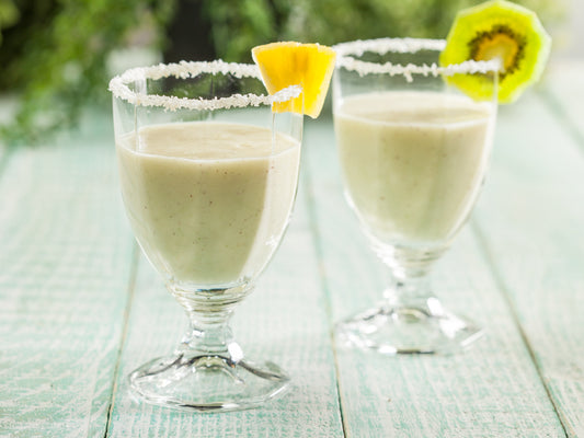 Pineapple Mint & Kiwi Smoothie